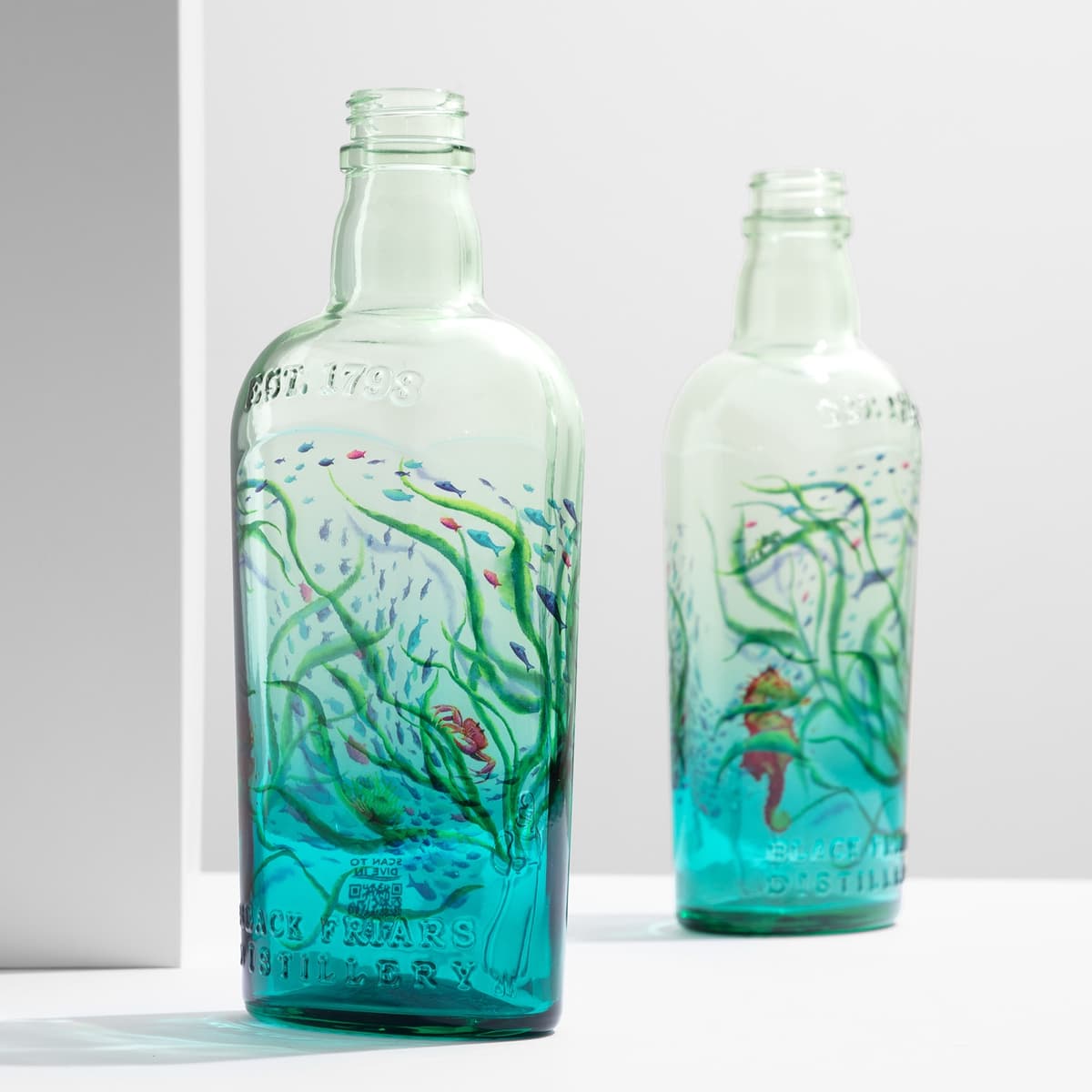 Plymouth Gin Ocean Edition — two bottles standing with seagrass sublimation artwork